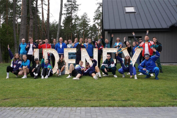 UAB iDenfy cover #1
